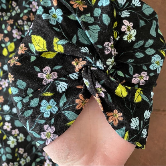 LOFT floral swing dress with puff sleeves - Picture 4 of 5